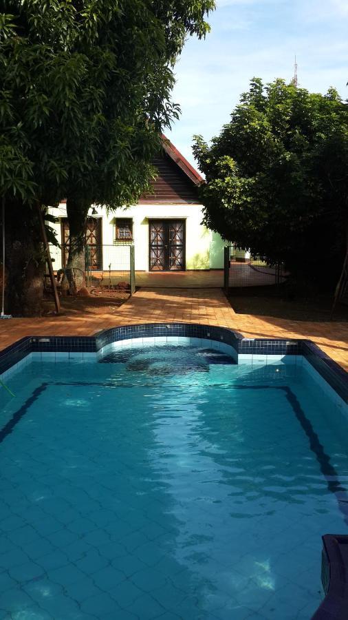 Casa Folks - Bed And Breakfast Porto Iguaçu Exterior foto