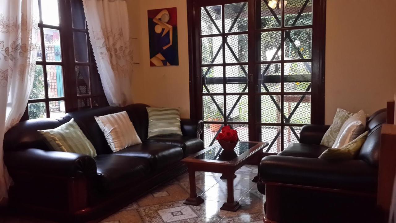 Casa Folks - Bed And Breakfast Porto Iguaçu Exterior foto