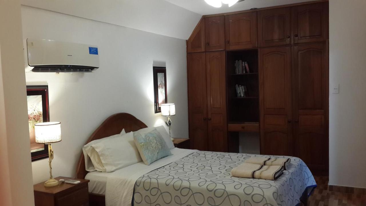 Casa Folks - Bed And Breakfast Porto Iguaçu Exterior foto