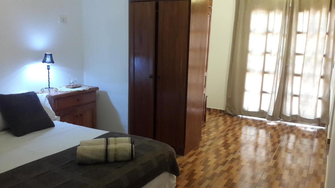 Casa Folks - Bed And Breakfast Porto Iguaçu Exterior foto